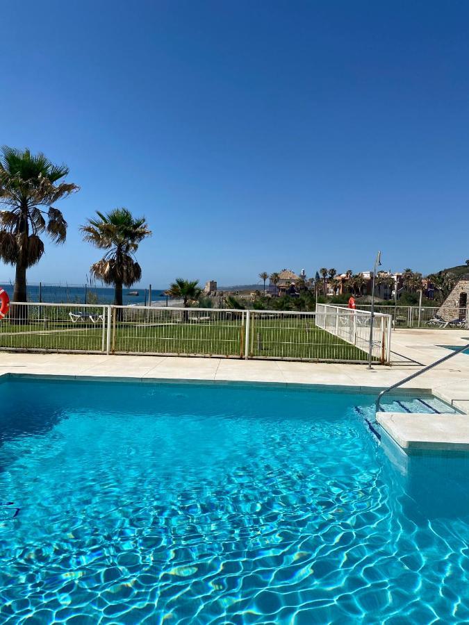 Sunshine Beach Front Complex, Wifi, Modern Casares Luaran gambar