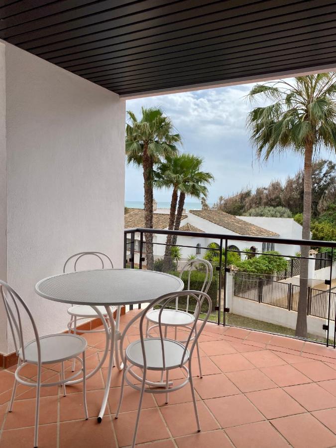 Sunshine Beach Front Complex, Wifi, Modern Casares Luaran gambar